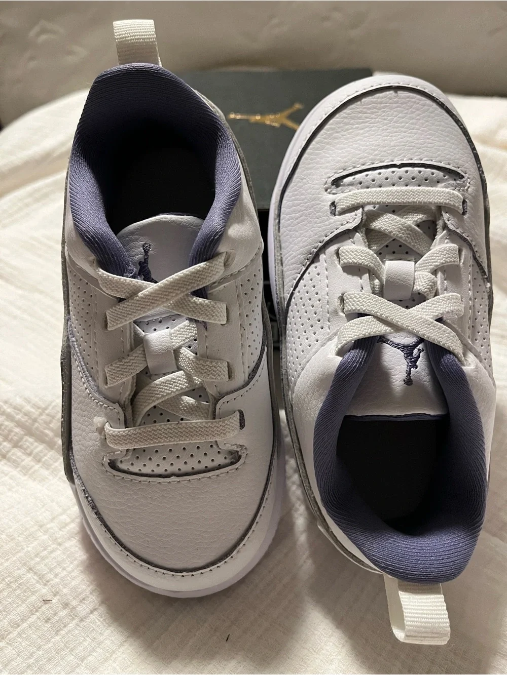 Kids White Jordan court  - toddler Comfort Shoes